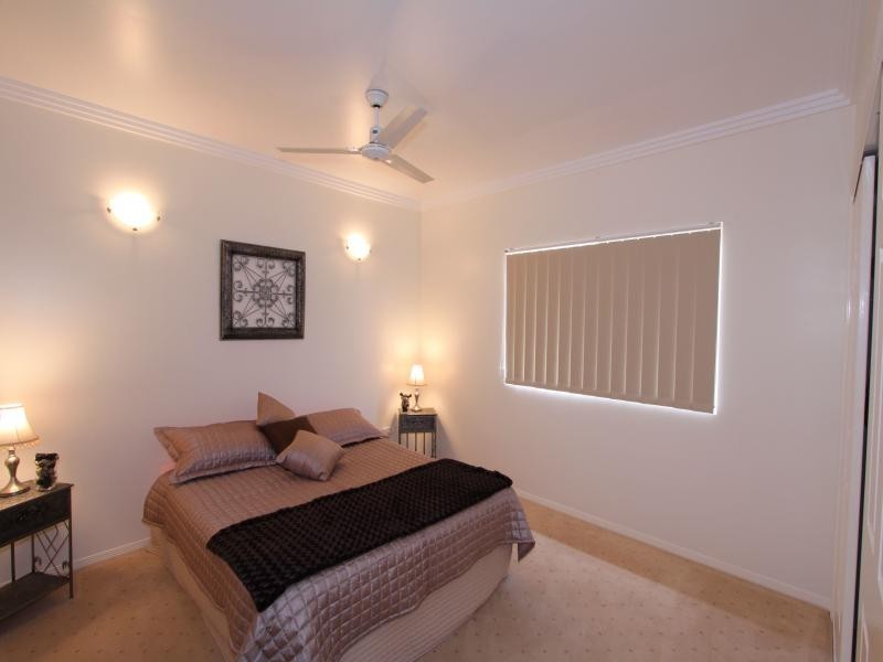 24 Lakeview Drive, Bundaberg North QLD 4670