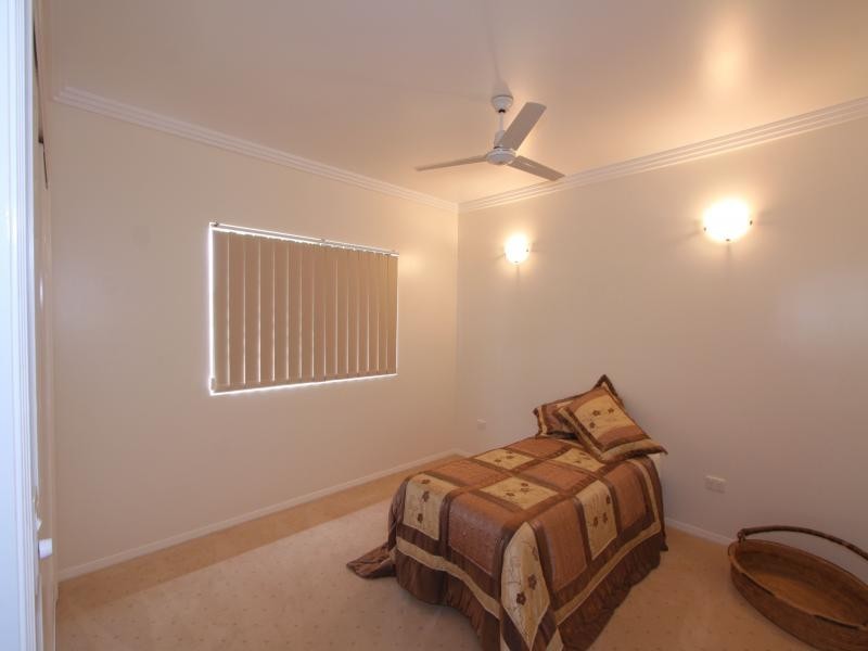 24 Lakeview Drive, Bundaberg North QLD 4670