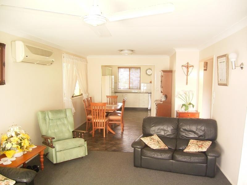 23 Strathdee Av, Bundaberg South QLD 4670