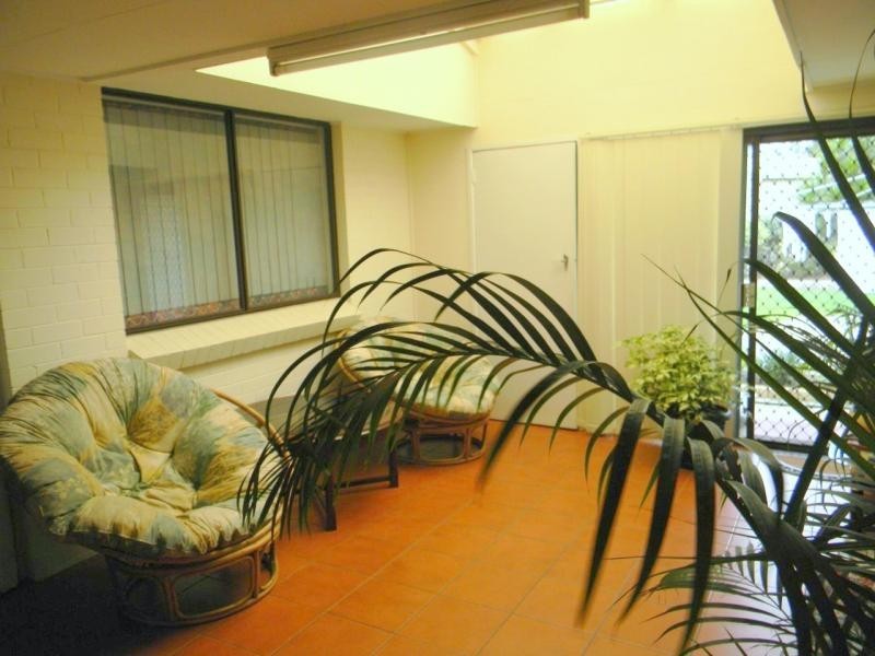 23 Strathdee Av, Bundaberg South QLD 4670