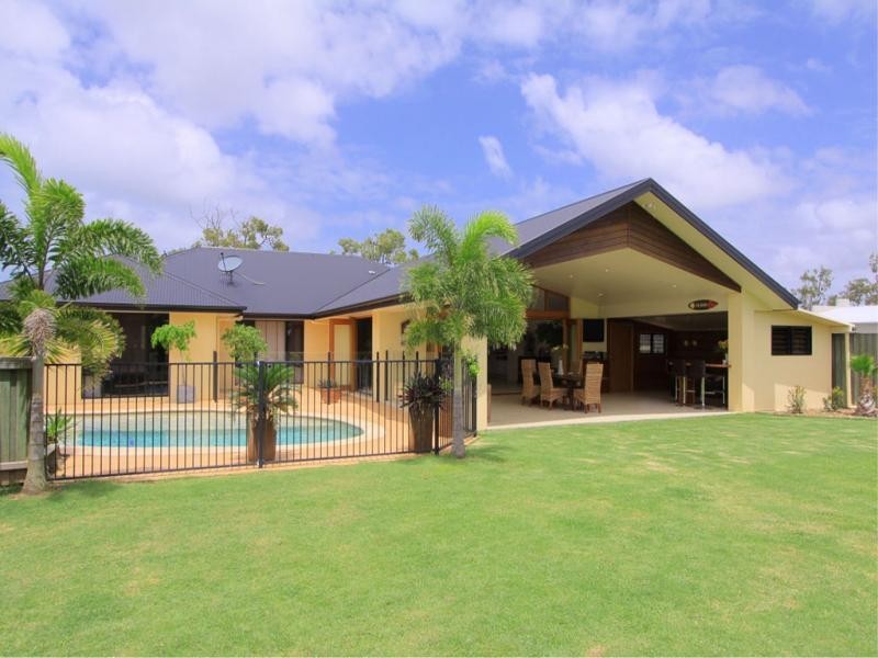 8 Aquarius Dr, Bargara QLD 4670
