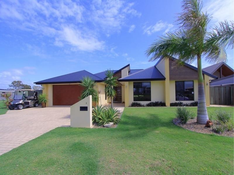 8 Aquarius Dr, Bargara QLD 4670