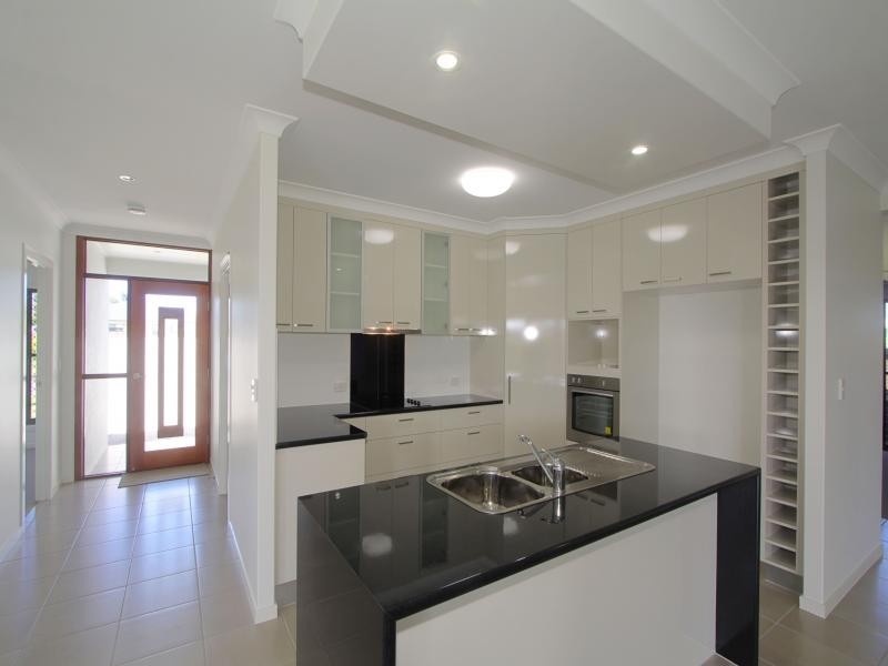 16 Starfish Crescent, Bargara QLD 4670