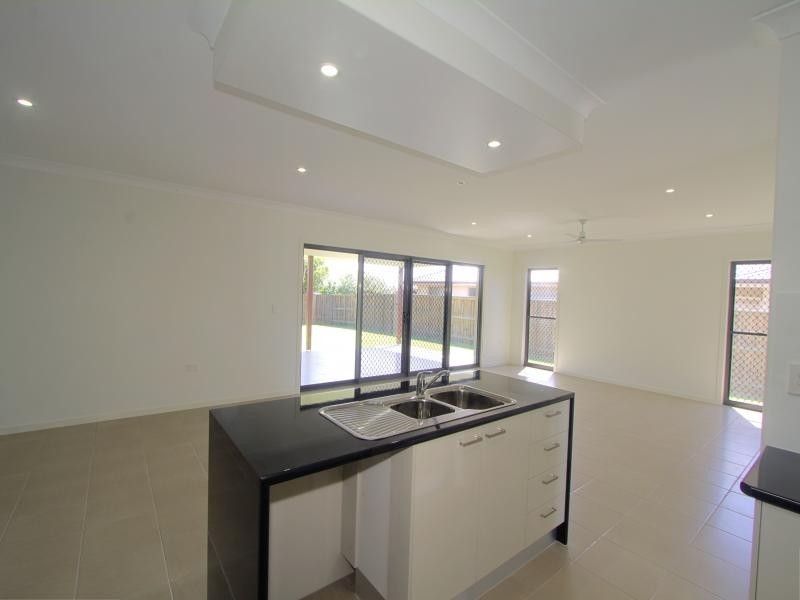 16 Starfish Crescent, Bargara QLD 4670