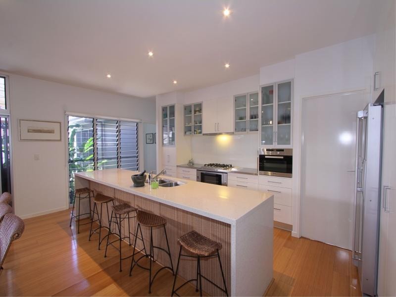 10 Andrew Close, Bargara QLD 4670