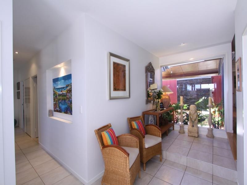 10 Andrew Close, Bargara QLD 4670