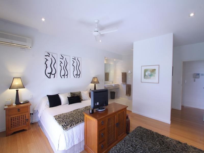 10 Andrew Close, Bargara QLD 4670