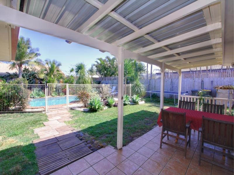56 Shoreline Crescent, Bargara QLD 4670
