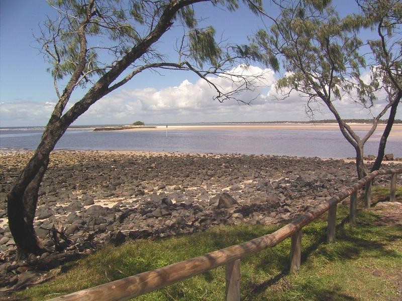 141 Welch, Elliott Heads QLD 4670