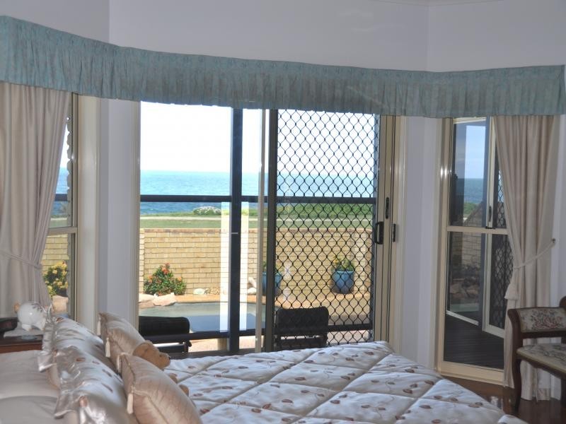 12 Sea Esplanade, Elliott Heads QLD 4670