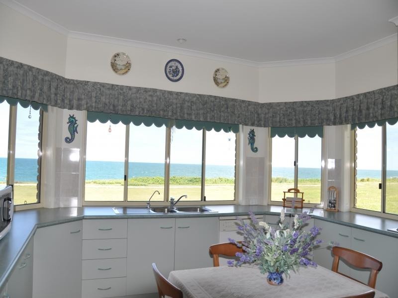 12 Sea Esplanade, Elliott Heads QLD 4670