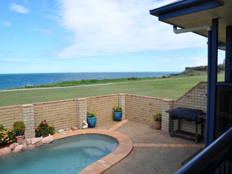 12 Sea Esplanade, Elliott Heads QLD 4670
