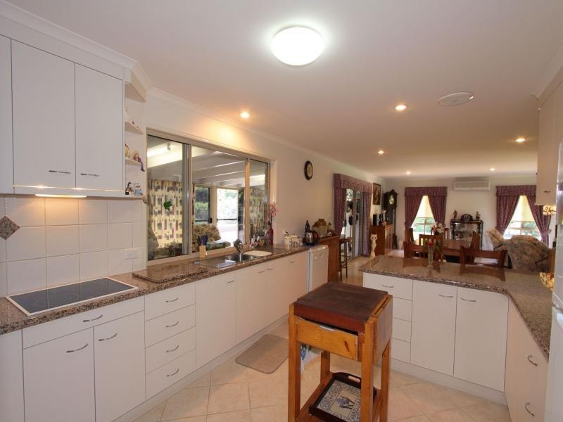 551 Windermere Rd, Bargara QLD 4670