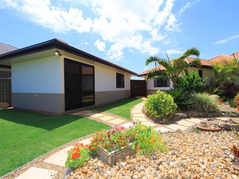 16 Serenity Drive, Kalkie QLD 4670