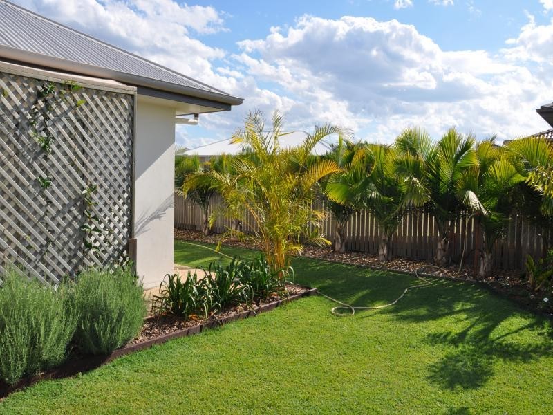 4 Parkside Parade, Bargara QLD 4670