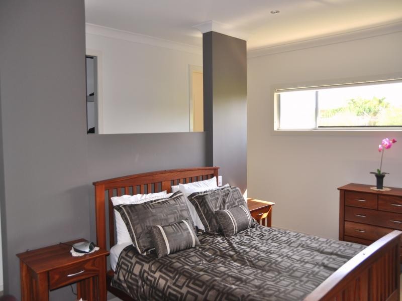 4 Parkside Parade, Bargara QLD 4670