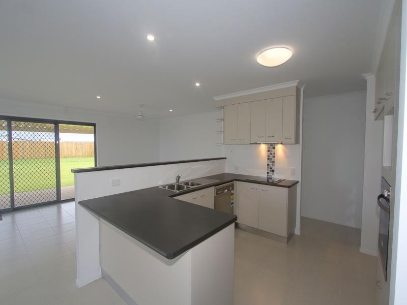 135 Fairway Drive, Bargara QLD 4670