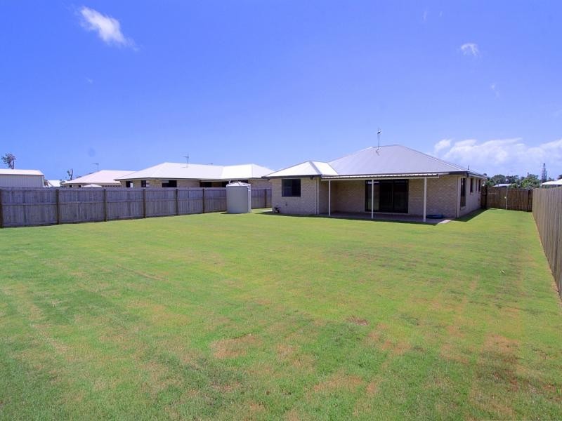 135 Fairway Drive, Bargara QLD 4670