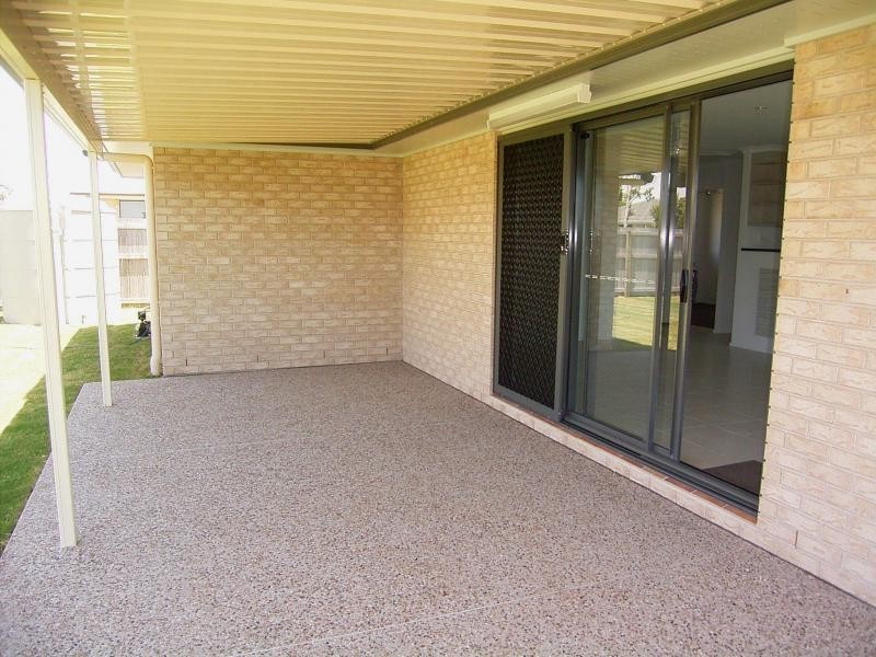 135 Fairway Drive, Bargara QLD 4670