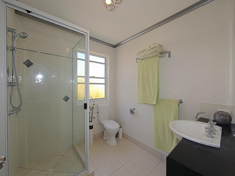 16 Elkington Avenue, Bargara QLD 4670