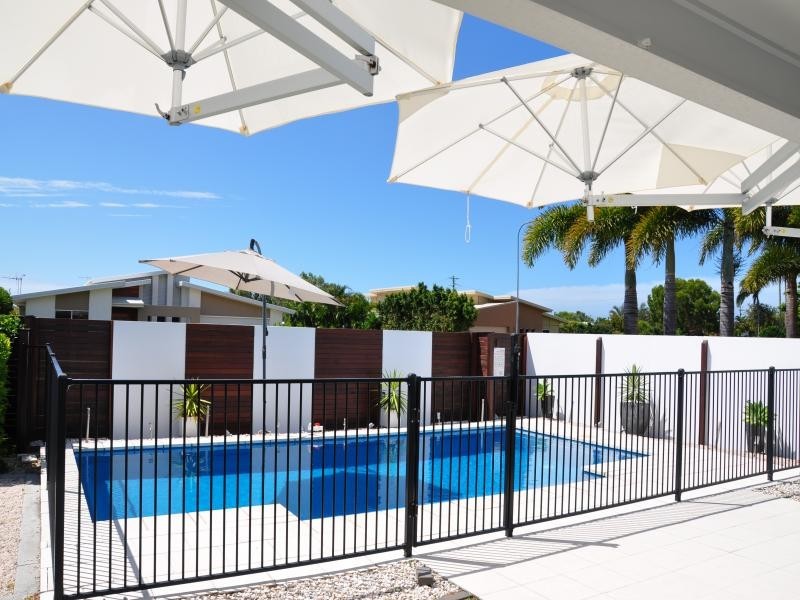 16 Elkington Avenue, Bargara QLD 4670