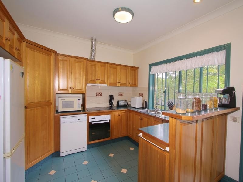 55 Currawong Road, Gooburrum QLD 4670