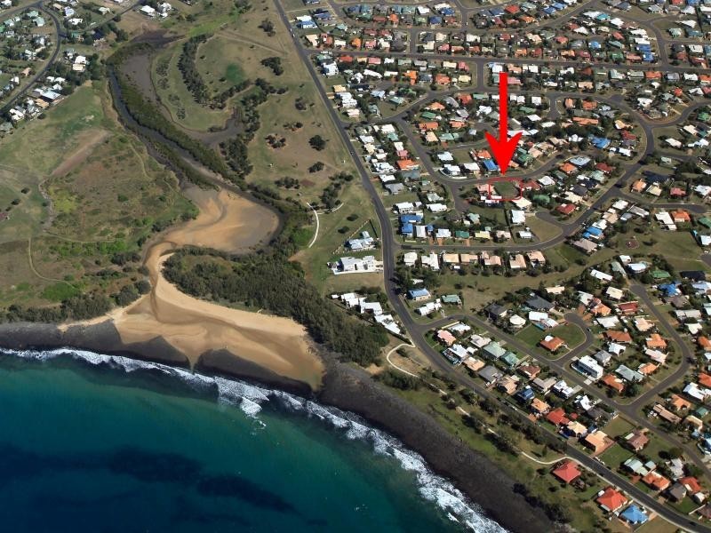 15 Solander Street, Bargara QLD 4670