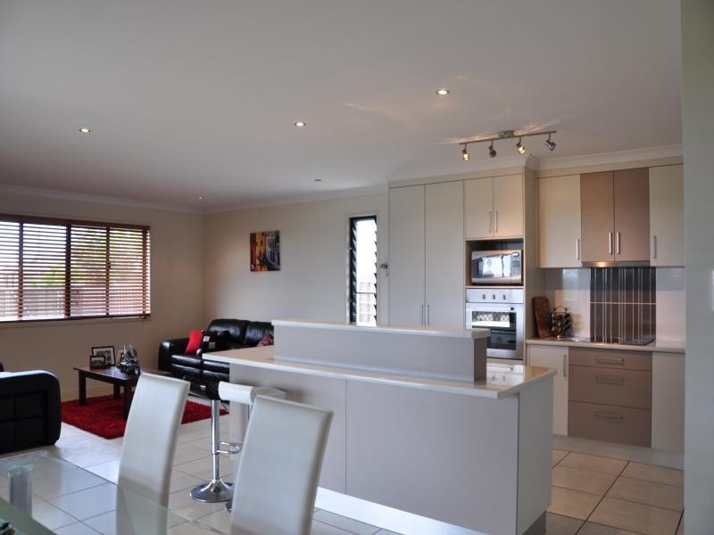 37 Breeze Drive, Bargara QLD 4670