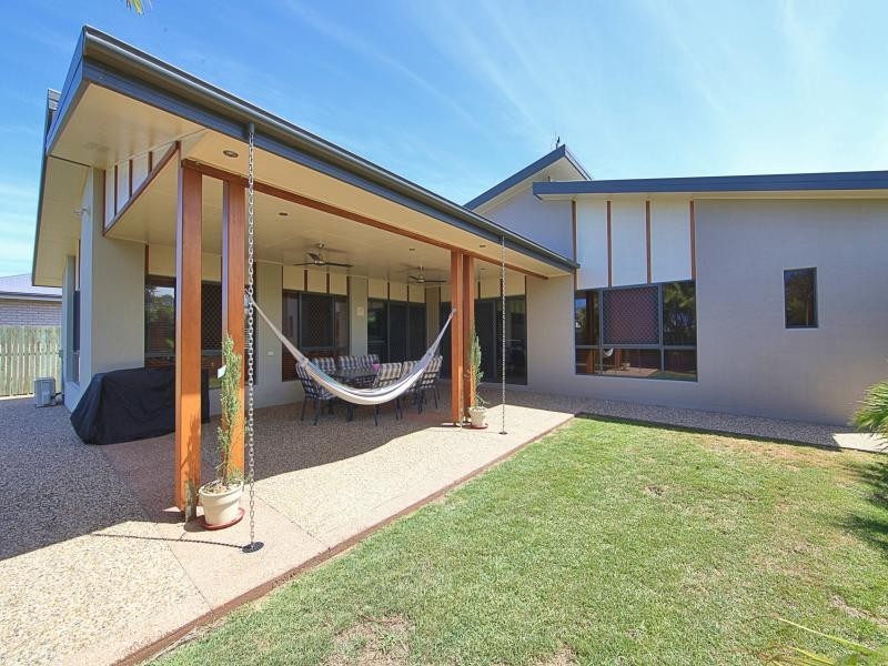 3 Luke Court, Bargara QLD 4670
