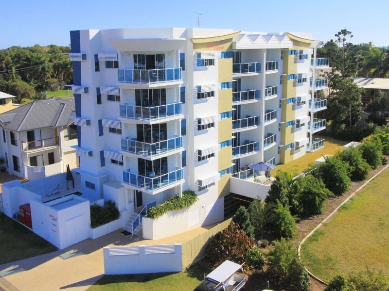 203/52 Johnson Street, Bargara QLD 4670