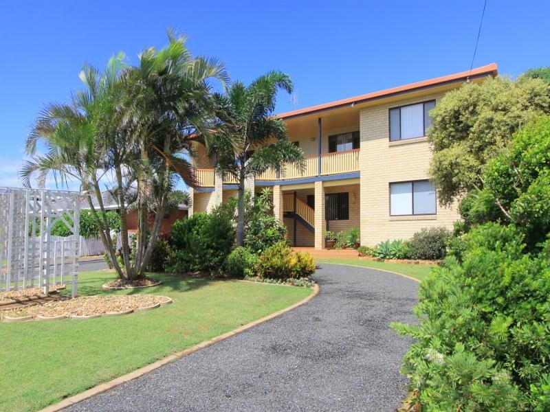 51 Hunter Street, Burnett Heads QLD 4670