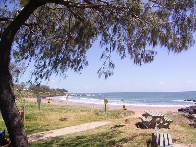 33 Burnett Heads Road, Burnett Heads QLD 4670