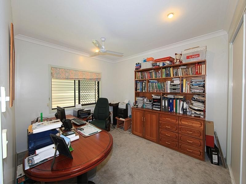 53 Currawong Road, Gooburrum QLD 4670