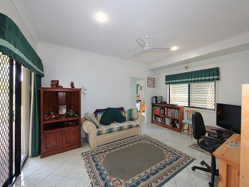 53 Currawong Road, Gooburrum QLD 4670