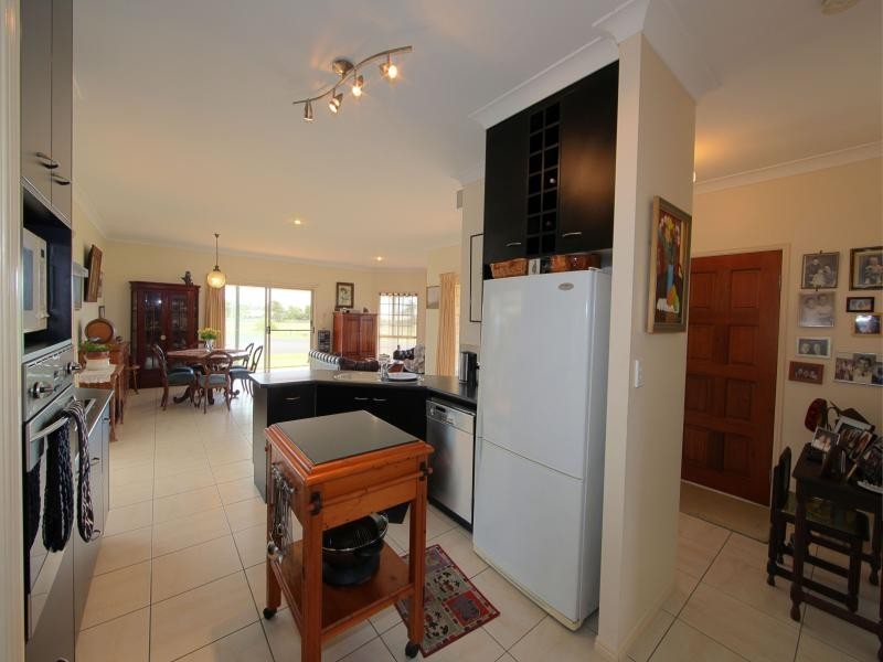 87 Shelley Street, Burnett Heads QLD 4670