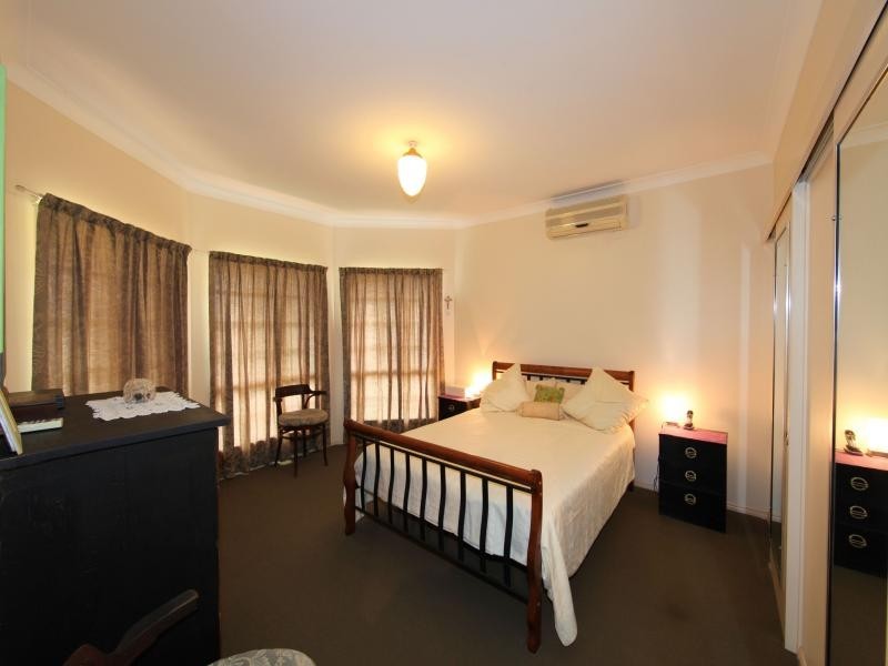 87 Shelley Street, Burnett Heads QLD 4670