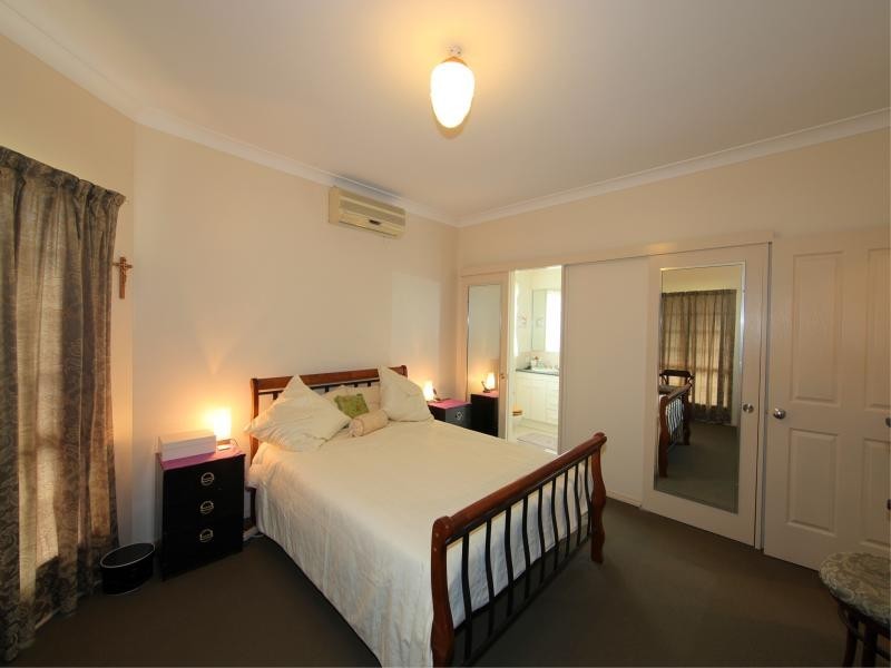 87 Shelley Street, Burnett Heads QLD 4670