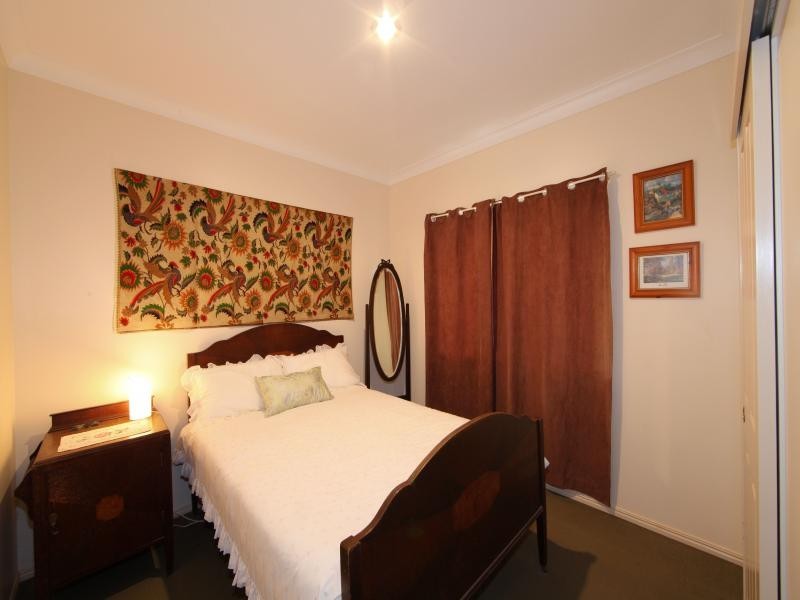 87 Shelley Street, Burnett Heads QLD 4670