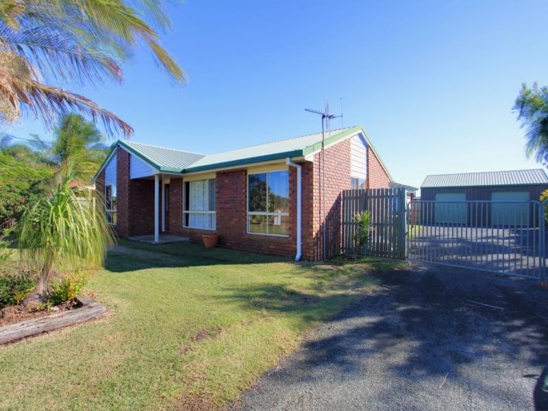 8 Poinciana Drive, Innes Park QLD 4670