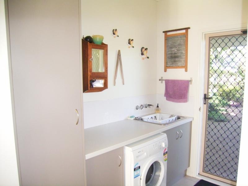 12 Francis Place, Innes Park QLD 4670