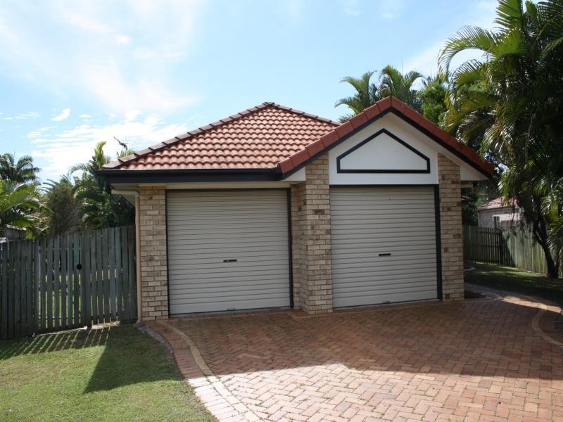 15 Woodglen Close, Bargara QLD 4670