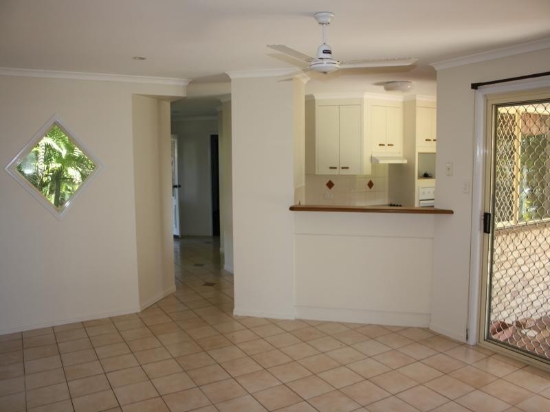 15 Woodglen Close, Bargara QLD 4670