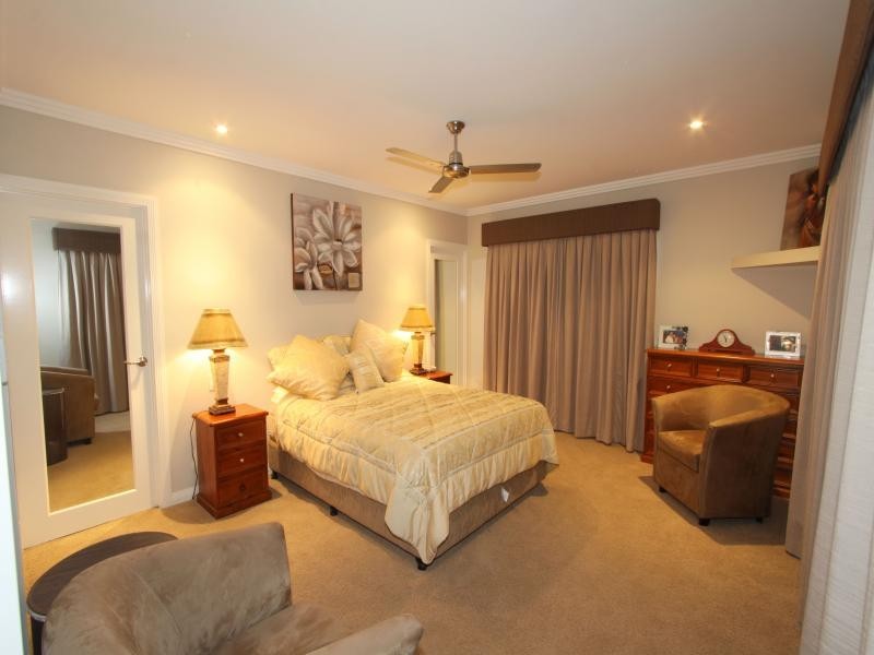 8 Fierro Drive, Bargara QLD 4670
