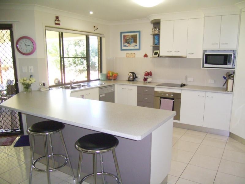 20 Gill Place, Kalkie QLD 4670