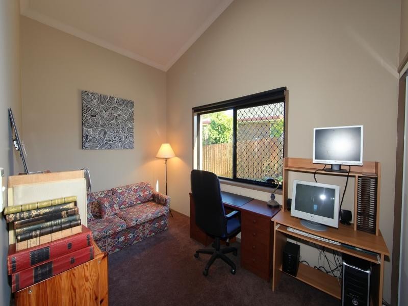 1 Plymouth Street, Bargara QLD 4670