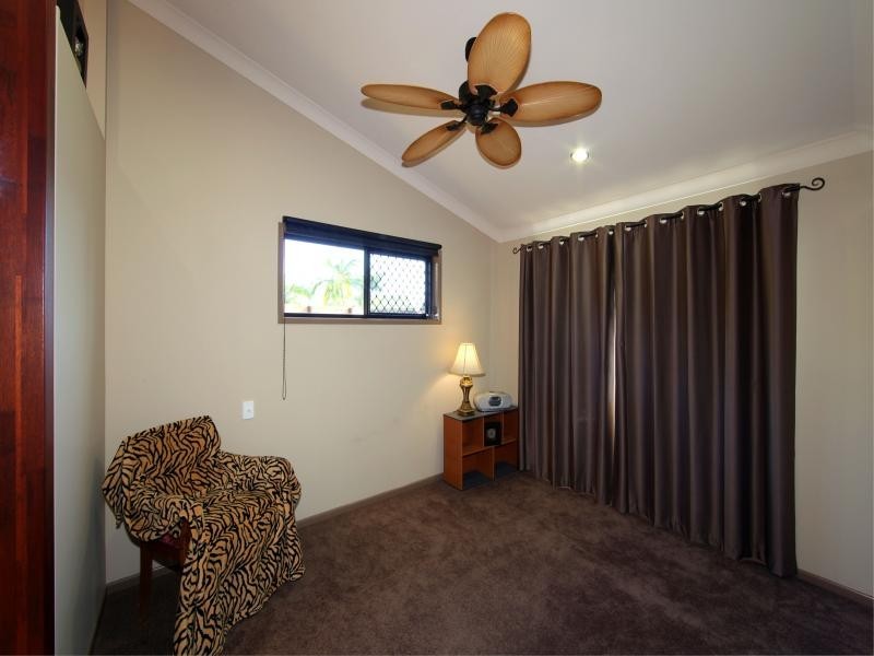 1 Plymouth Street, Bargara QLD 4670