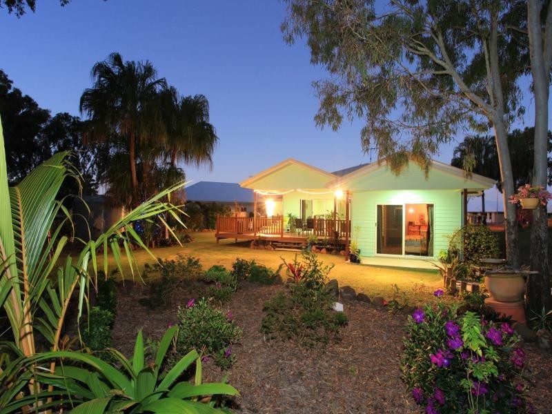 14 Cycad Court, Moore Park Beach QLD 4670