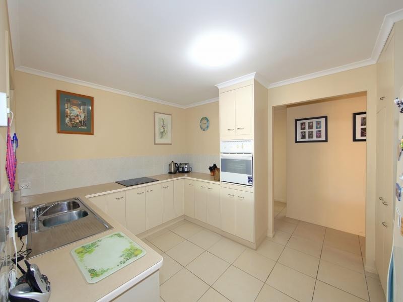 5 Bloomfield Drive, Bundaberg East QLD 4670