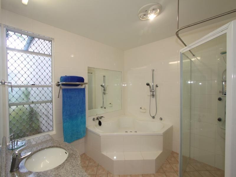 66 Hanbury Street, Bundaberg North QLD 4670