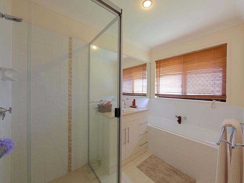 25 Breeze Drive, Bargara QLD 4670